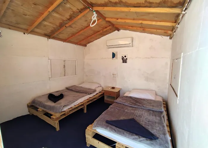 New Droub Camp Szálloda